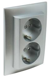 90331 CAL: Komplet dvojz�suvka (Schuko), hlin�kov�